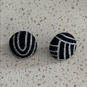 Vintage 80s Abstract Mismatched Statement Clip-On Earrings